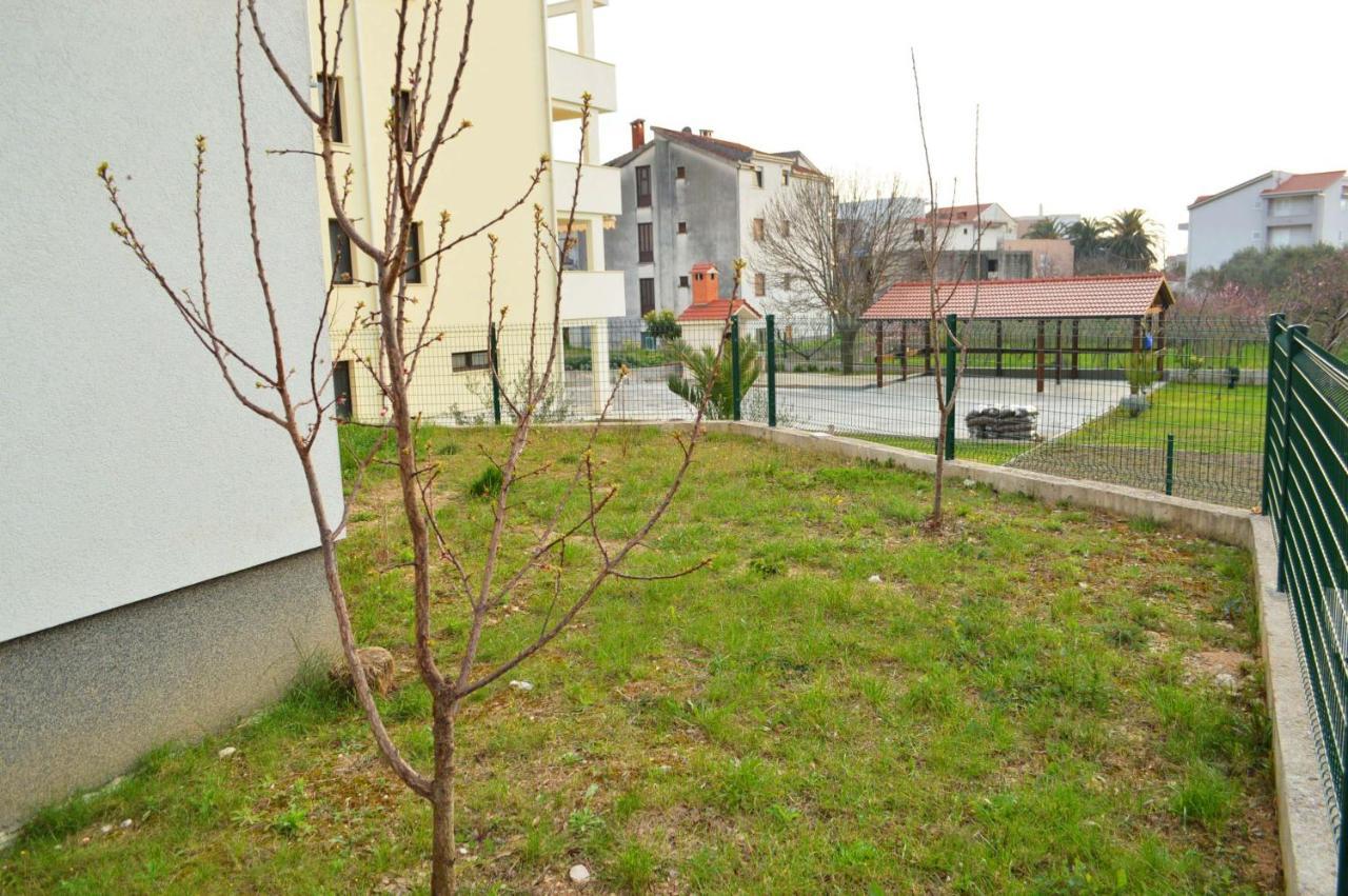 Apartments With A Parking Space Podstrana, Split - 11526 Exterior foto